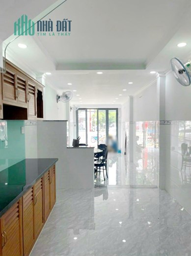 Nhà bán 3 Tầng Mặt tiền đường Phạm Hùng P4Q8 - Giá : 7 Tỷ 1