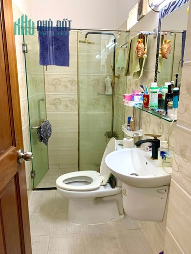 Nhà mới hẻm xe hơi 6 tầng Lê Hồng Phong P1Q10 giá 27tr