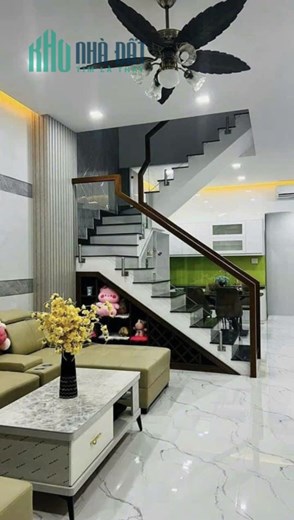 Nhà mới 3 tầng ngã tư 4 xã Bình Tân 4 x 10 giá 3.x tỷ