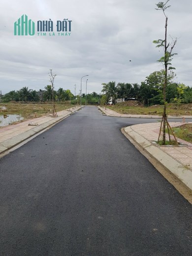 Lãi suất ngân hàng giảm dòng tiền chạy về đâu. Tại Phan Rang KDC Tân Hội đầu đường Thống Nhất nơi