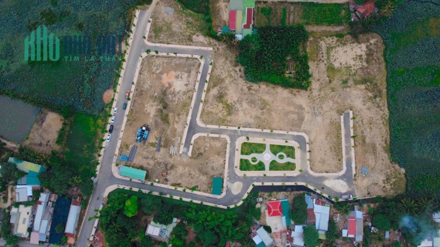 Lãi suất ngân hàng giảm dòng tiền chạy về đâu. Tại Phan Rang KDC Tân Hội đầu đường Thống Nhất nơi