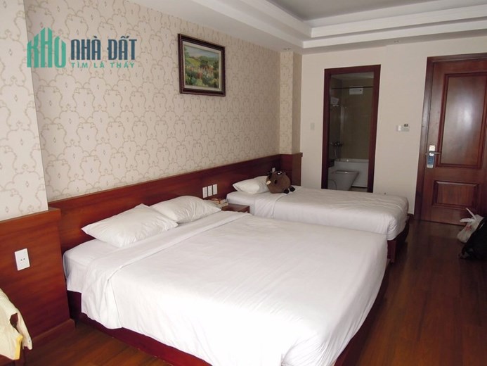 Cần bán khách sạn 3 sao đường Hùng Vương nha trang