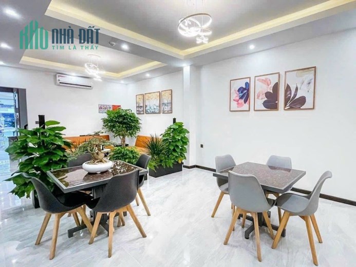 Bán hotel 5 tầng 18 phòng đường Hoàng Diệu Nha Trang. có PCCC