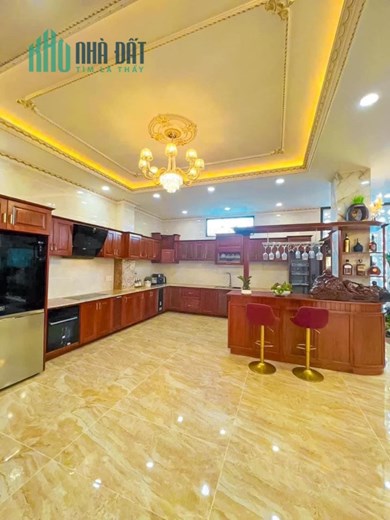 Bán biệt thự KQH An Sơn Đà Lạt có hồ bơi nước nóng trong nhà