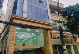 Bán tòa nhà văn phòng Hoàng Quốc Việt 120m2, 9 tầng, mặt tiền 6.2m giá rao bán 42.8 tỷ