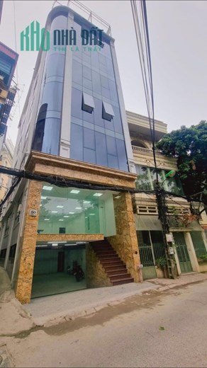 Bán tòa nhà văn phòng Hoàng Quốc Việt 120m2, 9 tầng, mặt tiền 6.2m giá rao bán 42.8 tỷ