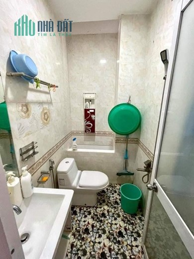 Bán nhà Đường Nguyễn Văn Thương (D1) P.25 Q.Bình Thạnh DT 62 m2 (5Tầng) Chỉ nhỉnh 10Tỷ, thích