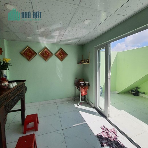 Nhà lô góc Đường 12 P.HBC Q.Thủ Đức DT 69 m2 (4Tầng) Chỉ nhỉnh 6Tỷ, thích hợp Ở hoặc làm văn phòng
