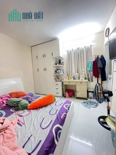 CHỦ NGỘP NẶNG GIẢM 400TR Bán trong 1 tuần Nhà Luỹ Bán Bích 54m2,2 Tầng 3 tỷ 1