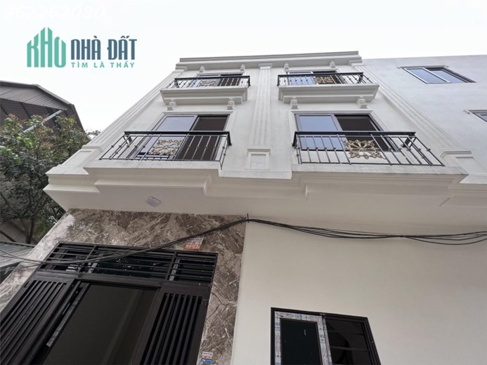 Bán nhà Phụng Châu Ô TÔ đỗ cạnh nhà 3 tầng 36,5m2 ngõ thoáng rộng 1,55 tỷ