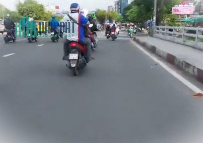 Điện Biên Phủ -33m2 -Sổ vuông vức -CHỈ 3.X tỷ
