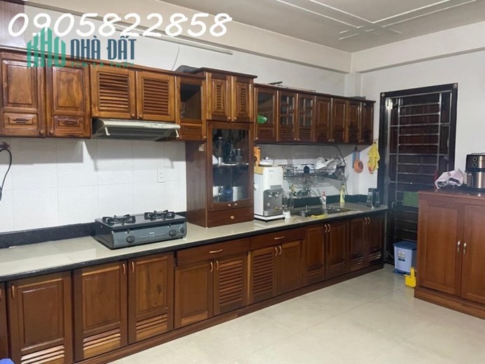 NHÀ MẶT TIỀN HÀ HUY GIÁP SÁT ĐẠI HỌC NGOẠI NGỮ ĐÀ NẴNG GIÁ SẬP HẦM