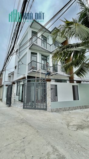 Bán nhà 3 tầng góc 2MT ở Ngọc Hiệp ô tô tận nhà