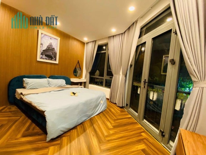 Bán Nhà Gò Vấp 4PN, 4 Tầng, Dương Quảng Hàm, HXH