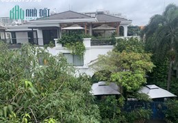 Bán Biệt Thự Sân Vườn Phú Mỹ Hưng , khu 
Mỹ Gia , Tân Phú  chỉ 50 tỷ .