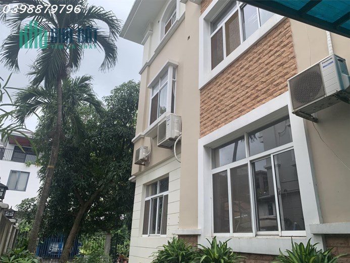 Bán Biệt Thự Sân Vườn Phú Mỹ Hưng , khu 
Mỹ Gia , Tân Phú  chỉ 50 tỷ .