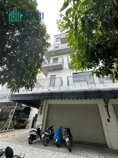 Bán lô góc Shophouse 99m2 kinh doanh đỉnh đẹp nhất KĐT The Manor Central Park