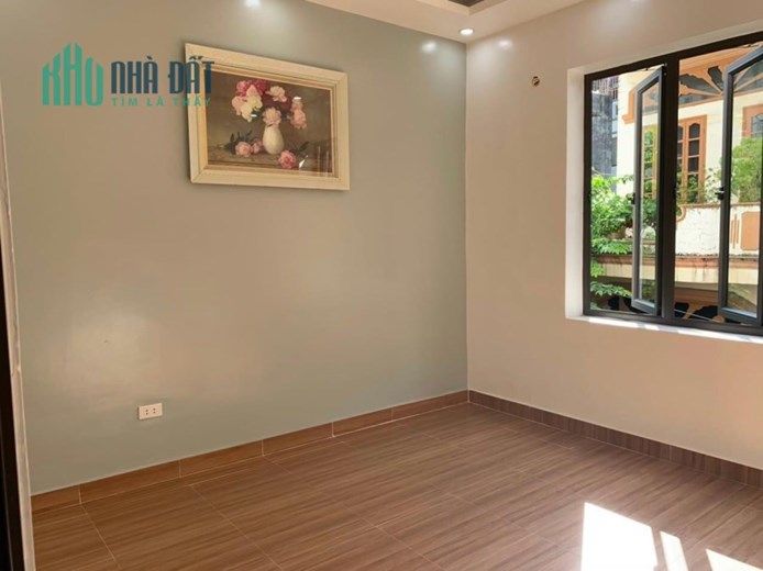 Bán nhà mặt đường Thư Trung chỉ tính tiền đất cực đẹp GIÁ 39 triệu/m