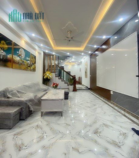 Bán nhà tuyến phố Văn Cao, 60m 4 tầng mới tinh GIÁ 6 tỉ ô.tô để trong nhà