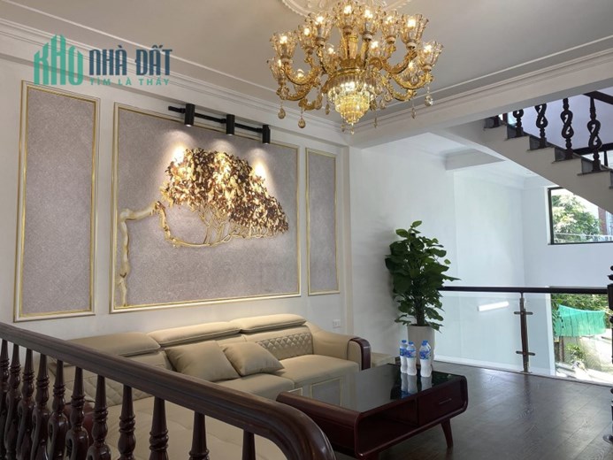 SOCK! Hạ chào 2 lần 800 trđ, 1 nhà ra phố, đẹp ở luôn bán nhà Trường Chinh