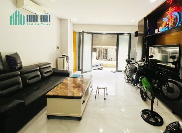 Bán CĂN GÓC 2 MẶT THOÁNG  Nhà F5 Gò Vấp Chỉ 3 Tỷ 68 Có Ngay Ngang 4.2 nở hậu 4.8 dài 10
