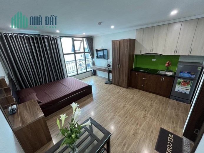 Tuyệt đẹp, bán nhà Hồ Ba Mẫu, Đống Đa, Lô góc, 70m2, mt7m, xây CCMN đỉnh