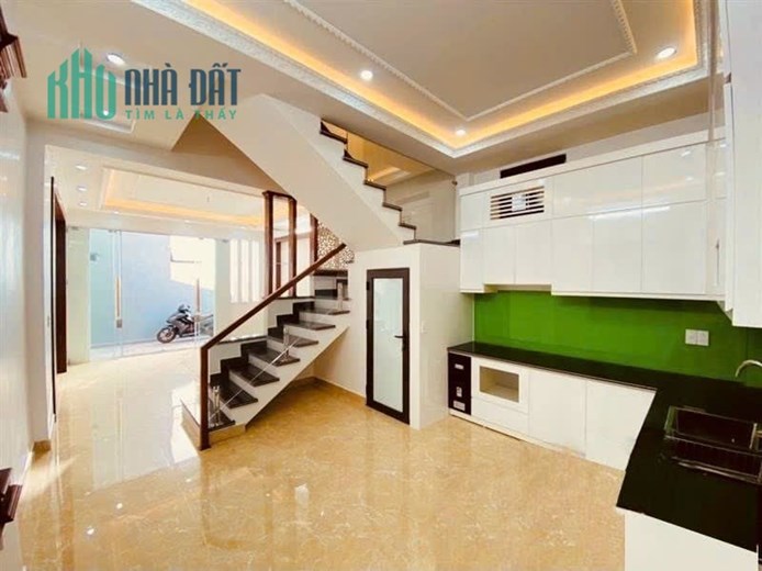 Bán nhà phố Trại Lẻ gần ngay AEON, diện tích 42m 4 tầng mới tinh GIÁ 2.7 tỉ