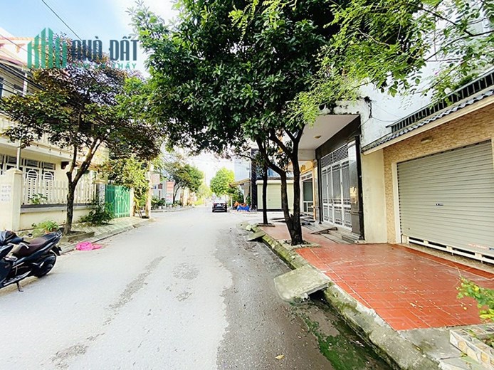 Bán nhà khu phân lô 193 Văn Cao - Thư Trung, 64m 4 tầng độc lập GIÁ 5.2 tỉ