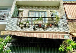 Bán nhà 4 tầng BTCT, 6PN, 50m2, Hẻm xe tải, Bùi Tư Toàn, Bình Tân, chỉ 3.99 tỷ TL