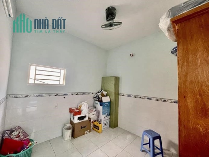 NHÀ KIỆT SÁT BIỂN NGUYỄN VĂN THOẠI NHỈNH 2 TỶ HIẾM CÓ CHO VỢ CHỒNG TRẺ
