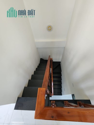 Bán Nhà Hẻm Nguyễn Huệ, P Trần Phú, Quy Nhơn , 20m2 , 2 Mê , Giá 1 Tỷ 350 Tr