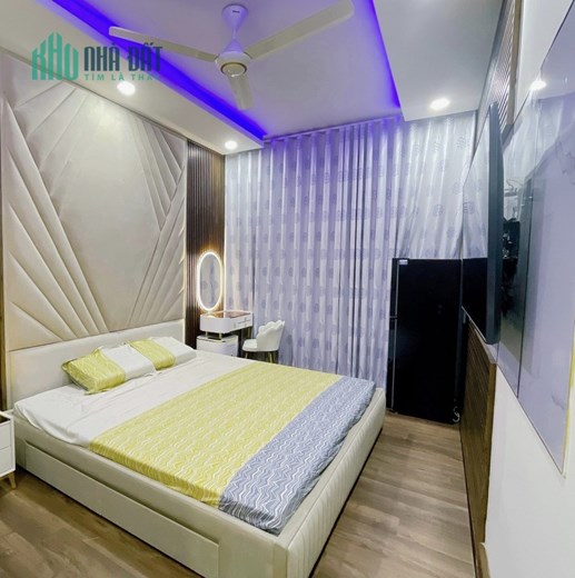 Bán nhà 4 tầng, tặng nội thất xịn, 28m2 SHR, Âu Cơ, Quận 11, 3.98 tỷ TL