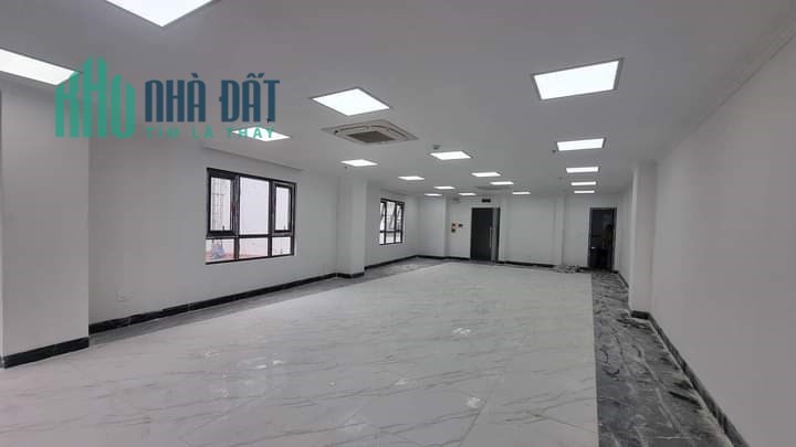 Bán Tòa Nhà Văn Phòng Hoàng Quốc Việt 121m2 x 9 tầng thang máy, 8 tầng 1 hầm, thông sàn kinh doanh,