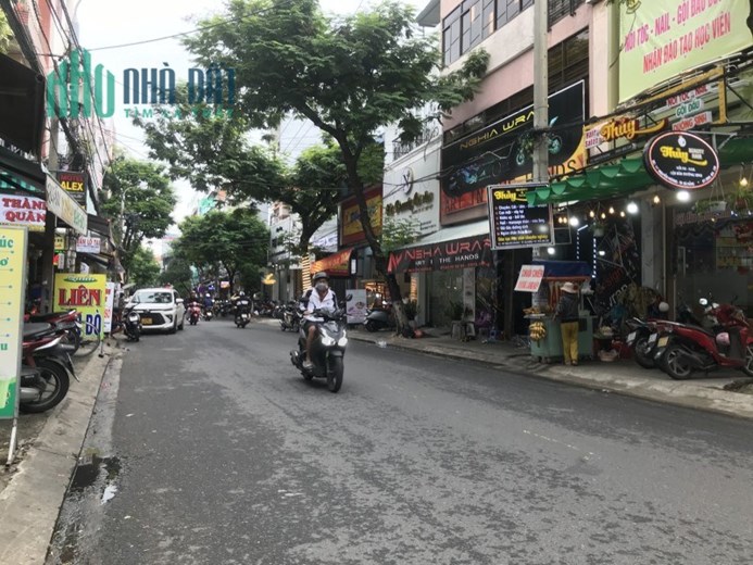 DIỆN TÍCH RỘNG - MẶT TIỀN RỘNG - KIỆT  THÔNG - GẦN PHỐ - ĐỦ CÔNG NĂNG - CHỈ 43TR/M2.