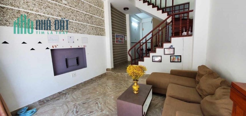Nhà mới kiệt 3.5m Cù Chính Lan, Quận Thanh Khê, Đà Nẵng, chỉ 2 tỷ 3