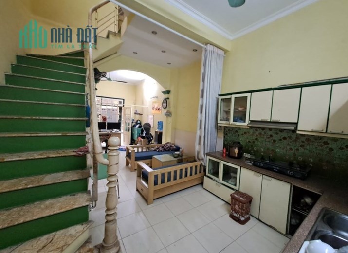 SỐC! GIẢM 1.5 TỶ!!! – HÀNG XÓM HV CHÍNH TRỊ QG HCM – Ô TÔ ĐỖ CỬA – DÂN TRÍ CAO – 43M2, CHỈ 7.5 TỶ