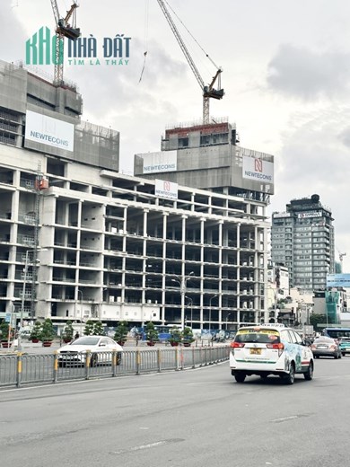 BÁN BUILDING MẶT TIỀN KÝ CON KHU BẾN THÀNH QUẬN 1 - 90m2 - ngang 4m - NỞ HẬU 7.5m- 8 TẦNG MỚI ĐẸP -