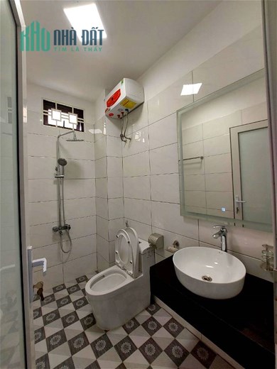 Bán Nhà lô góc Đức Giang Long Biên  80m2 x5t  mt:15m - 2 gara nhỉnh 10 tỷ