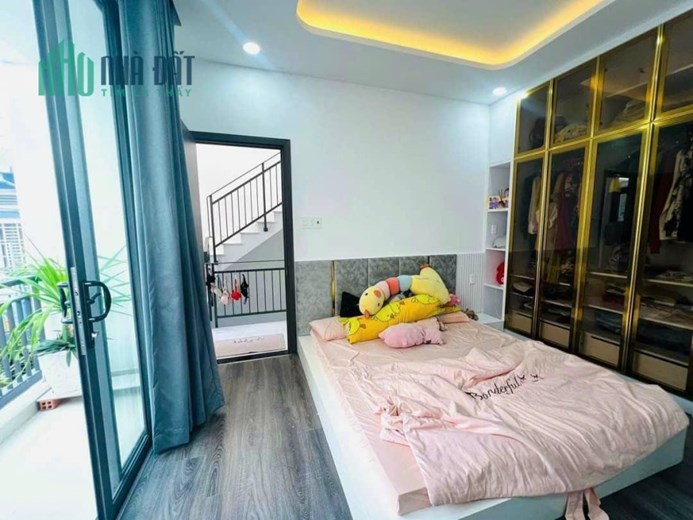 + CHÍNH CHỦ BÁN NHÀ HXH TÔ HIẾN THÀNH Q10-65m-4TẦNG
SÁT MT ÔTÔ ĐỖ CỬA-MỚI Ở NGAY-8.9TỶ