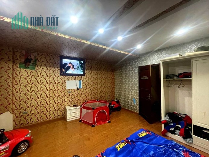 Bán gấp Nguyễn Văn Cừ 85m2, 4 tầng, nhỉnh 7 tỷ Long Biên Hà Nội.