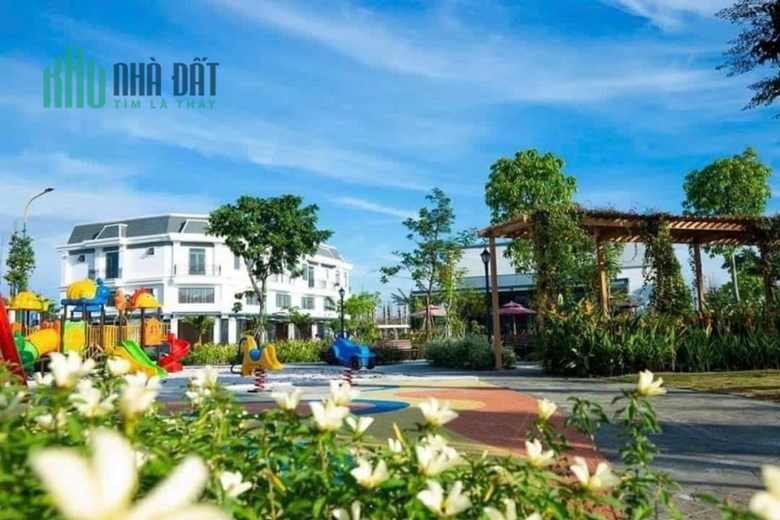 KHÔNG THỂ BỎ LỠ! CHỈ CẦN TRẢ TRƯỚC 246 TRIỆU - LÔ ĐẤT SỔ RIÊNG LIỀN KỀ TRUNG TÂM!