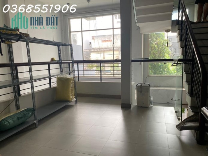 Bán Nhà 217/ Bùi Đình Tuý Q. Bình Thạnh, Hẻm Xe Hơi, DT 105m2, 3 Tầng 10.1 Tỷ
