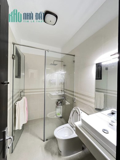 NHÀ 3 TẦNG, TÂN QUY, QUẬN 7, 77M2, ĐƯỜNG TRƯỚC NHÀ Ô TÔ TẬN NHÀ, NHỈNH 6 TỶ