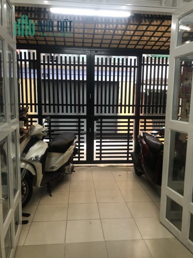 Bán Nhà Hẻm 1 Xẹc Quận 4, 68m2, 3 TẦNG, Hẻm 4M, Không Quy Hoạch, Mới ở ngay