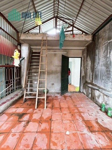 Cho thuê nhà nguyên căn ngõ 190 Hoàng Mai. Gần ô tô tránh, gần các trường ĐH lớn như Bách Khoa -
