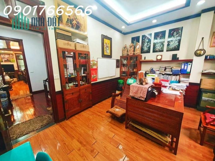 Siêu Phẩm Quận Hoàng Mai, Phân Lô Tân Mai 85m x 5T, Giá 1x tỷ.