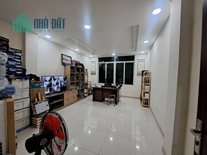 Nhà Hẻm 7M 5Tầng 4Mx17M Sát Tân Phú Bình Trị Đông Quận Bình Tân.
