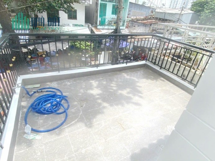 Nhà mặt tiền nhánh Dương Bá Trạc Phường 1 Q8 giá 20tr