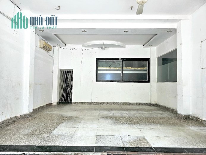 Nhà thuê Trệt, lửng Mặt tiền 12m nhánh 2 Dương Bá Trạc P1Q8 - 11.5 Triệu