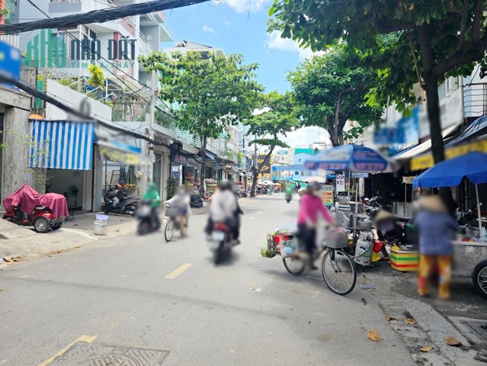 Nhà thuê Trệt, lửng Mặt tiền 12m nhánh 2 Dương Bá Trạc P1Q8 - 11.5 Triệu
